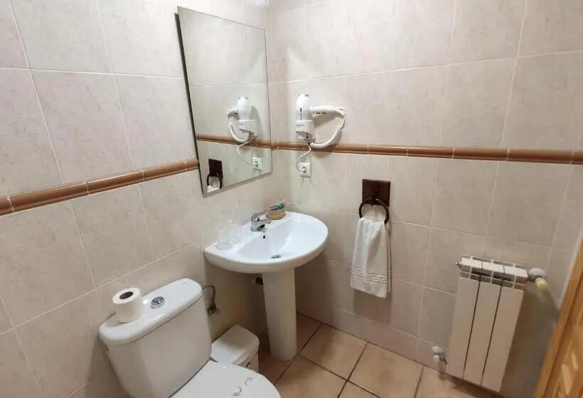 Standardrum, Royuela Hostal