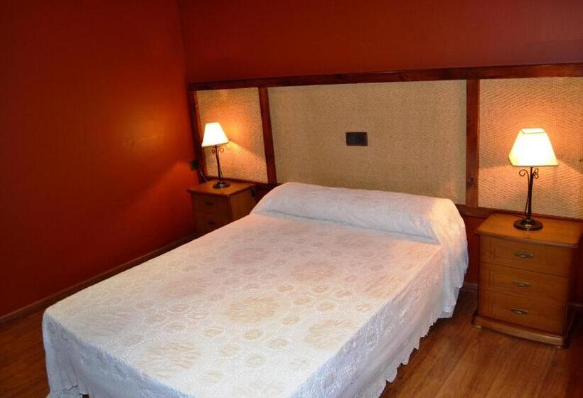 غرفة قياسية ثلاثية, Hostal Pension La Ruta