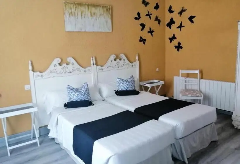 اتاق استاندارد با سرویس بهداشتی مشترک, Hospedaje Botin