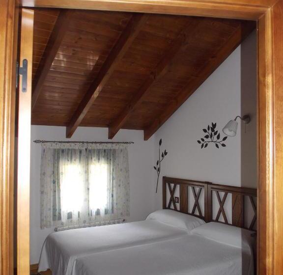 Дом 4 Спальни, Hostal El Recanto