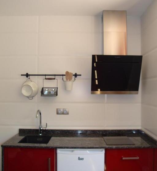 Апартаменты 2 Спальни, Hostal El Recanto