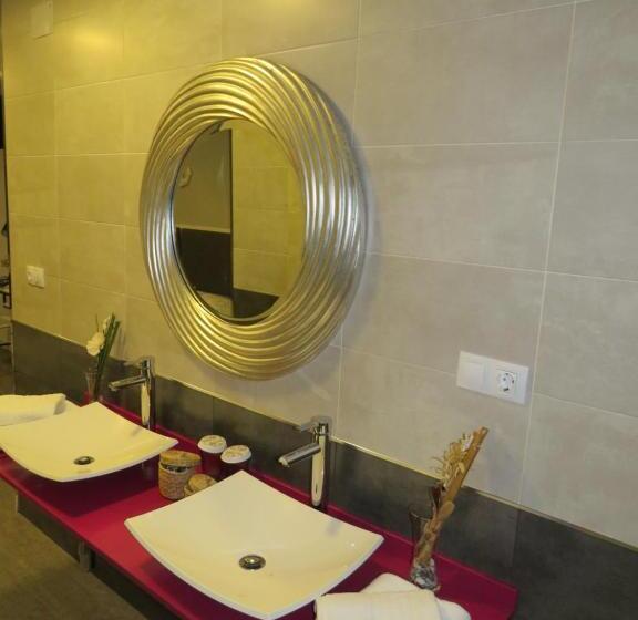 디럭스 룸, Refugio O Castro