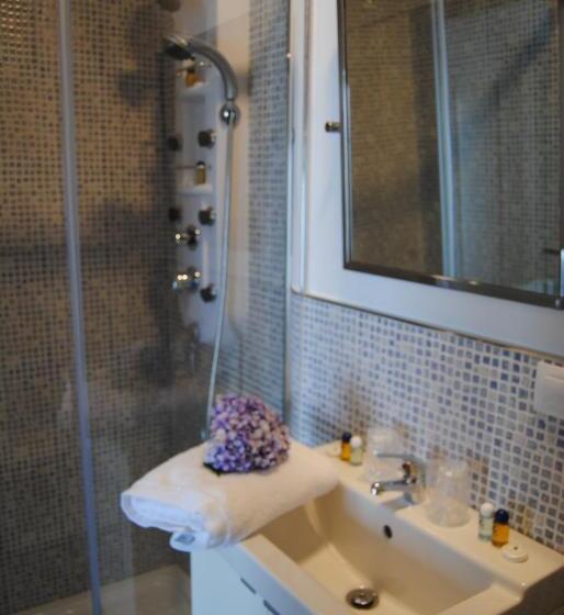 스탠다드 룸 산 전망, Refugio O Castro