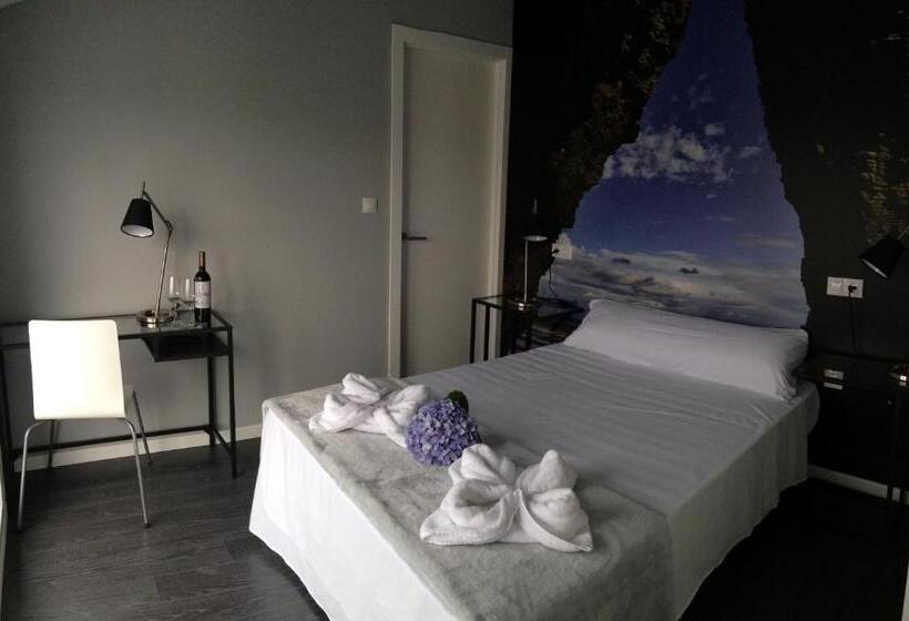 스탠다드 룸 산 전망, Refugio O Castro