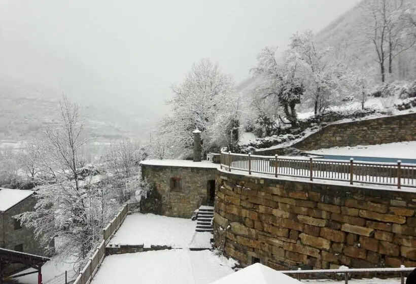 استودیو خانوادگی, Rural El Portón De Murillo