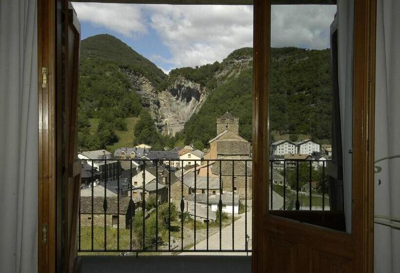 سوییت جونیور, Rural El Portón De Murillo