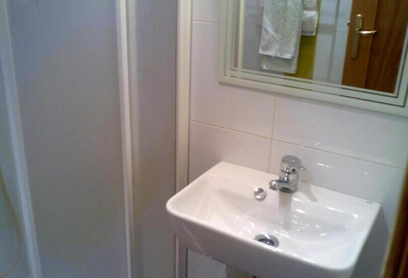 اتاق استاندارد, Pension Santiago