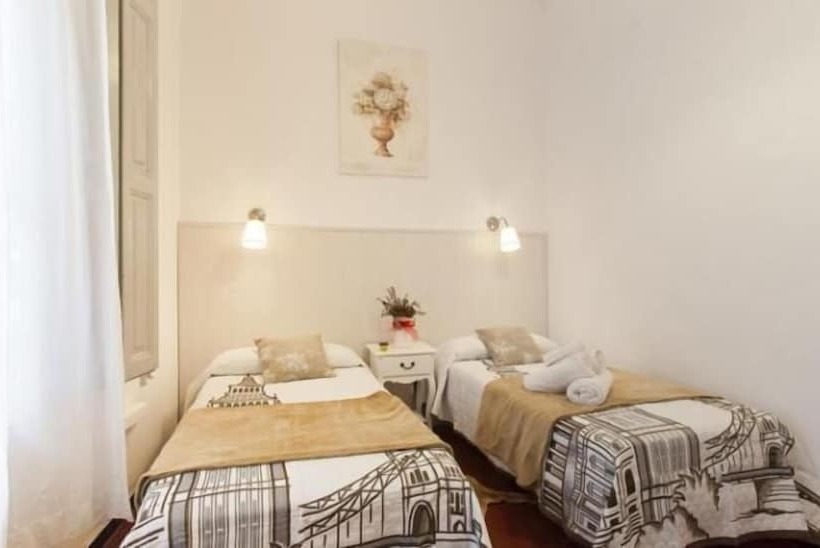 اتاق استاندارد, Hostal Dragonflybcn