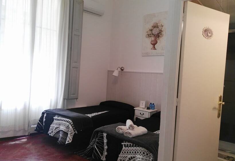 اتاق استاندارد, Hostal Dragonflybcn