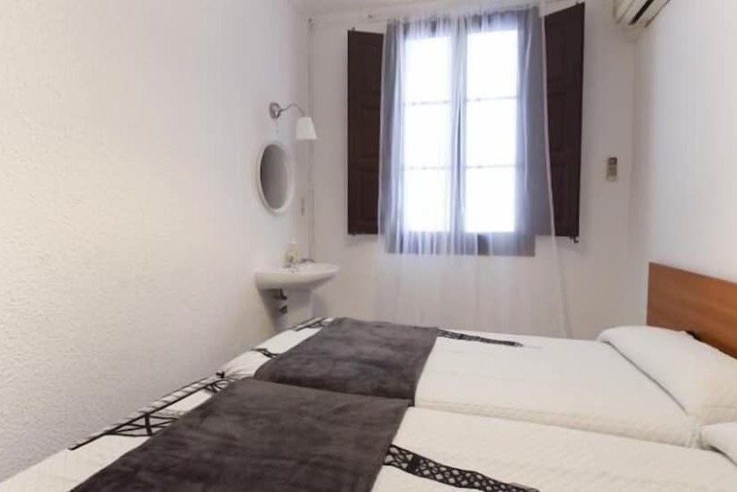 اتاق اکونومی, Hostal Dragonflybcn