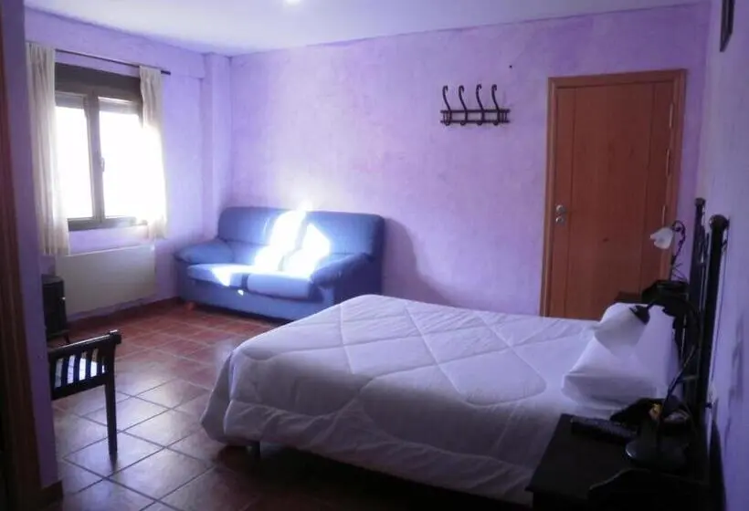 スタンダードルーム, Hostal El Olmo