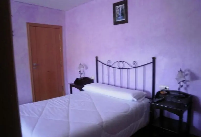 スタンダードルーム, Hostal El Olmo