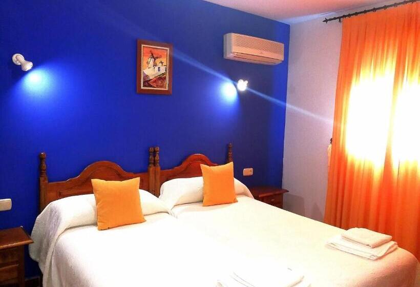 اتاق استاندارد یک نفره, Hostal Restaurante Ego's