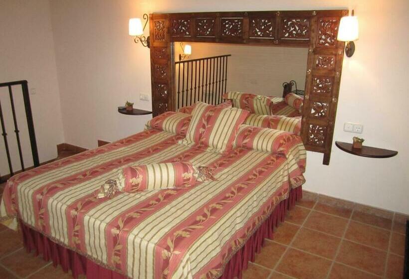 Номер Стандарт Трехместный, Posada El Camino Almonaster