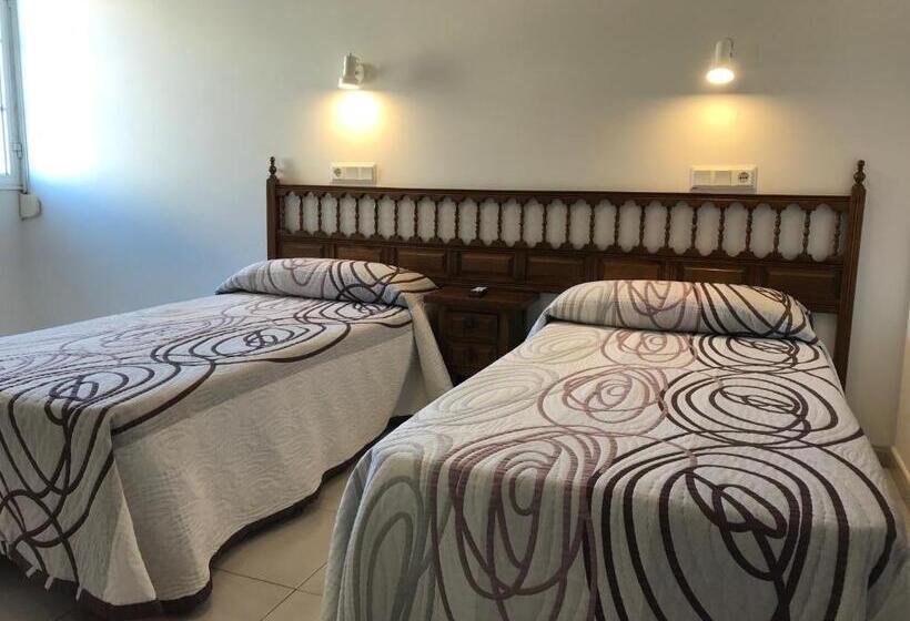 Номер Стандарт, Pensión Rey