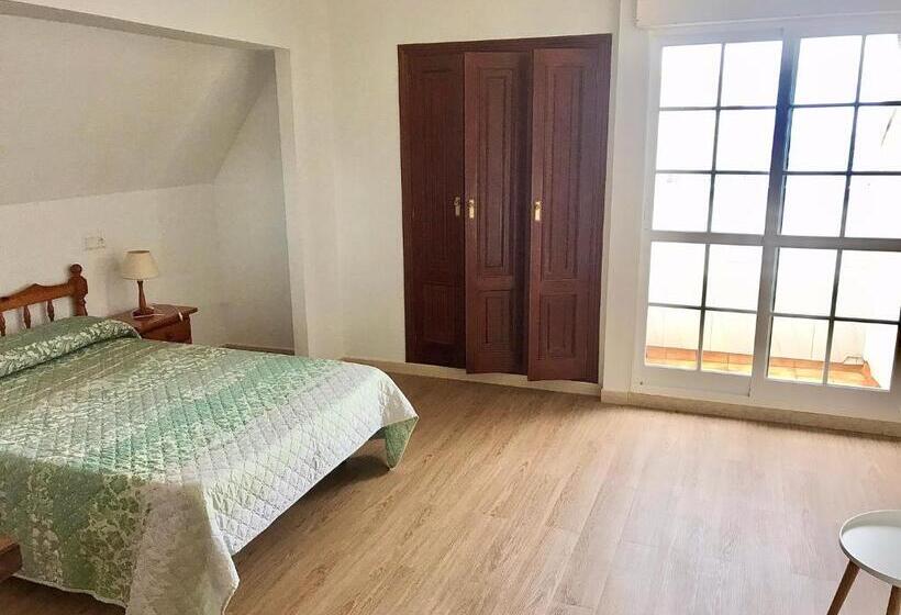 Апартаменты 2 Спальни, Pensión Rey