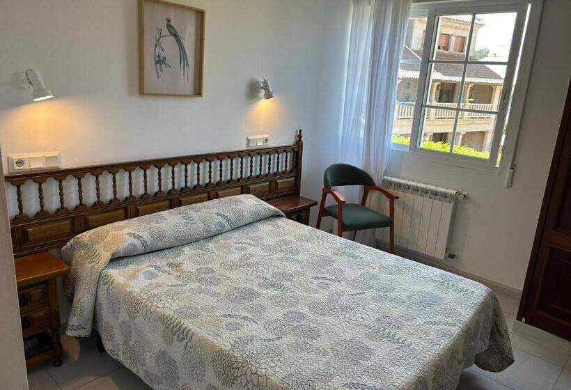 Номер Стандарт, Pensión Rey