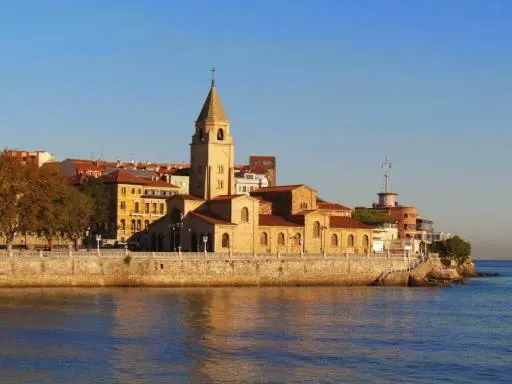 バスルーム共有のシングルスタンダード, Pensión Vegadeo Gijón