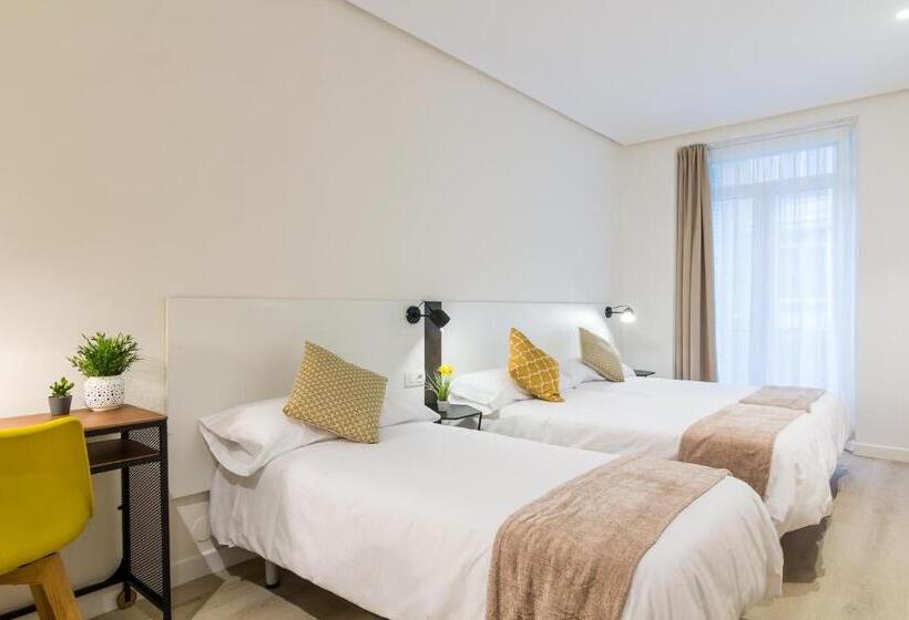 اتاق لوکس, Pension Buenpas