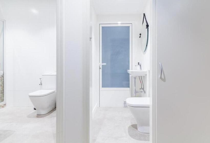 اتاق استاندارد با سرویس بهداشتی مشترک, Pension Buenpas