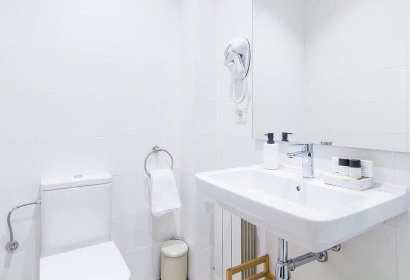 اتاق لوکس, Pension Buenpas