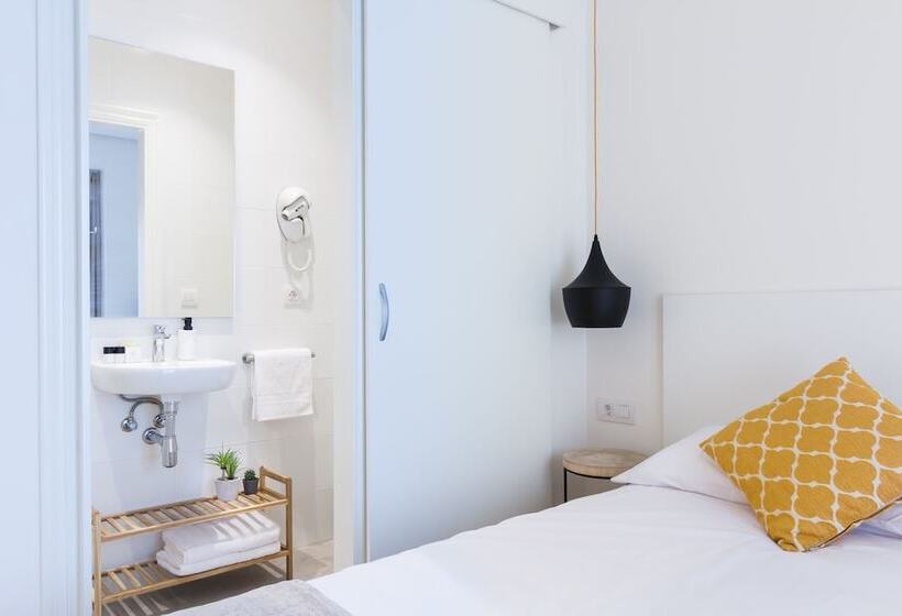 اتاق استاندارد, Pension Buenpas