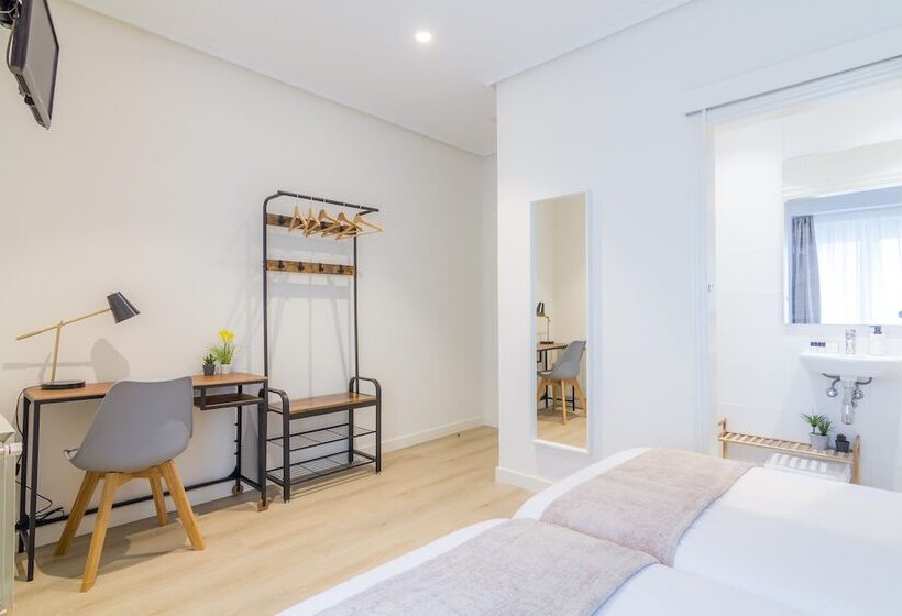 اتاق استاندارد, Pension Buenpas