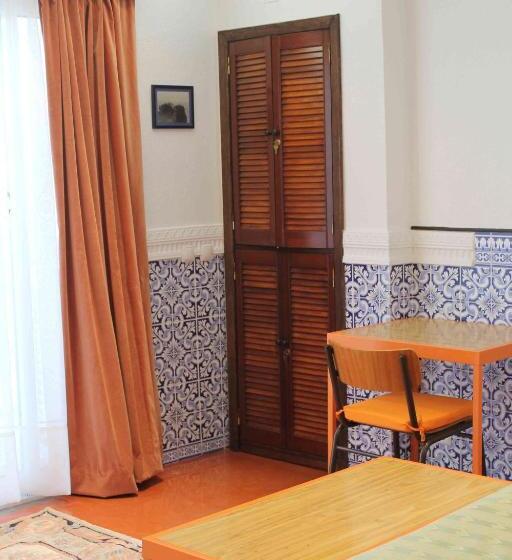 스탠다드 트리플 룸, Cascais Jasmim Doce