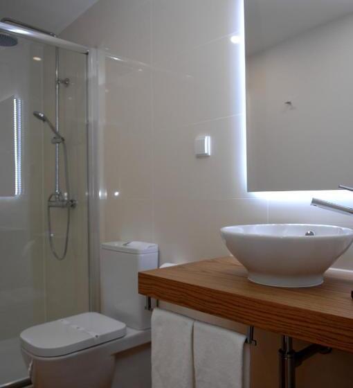 اتاق استاندارد سه نفره, Marina Charming House