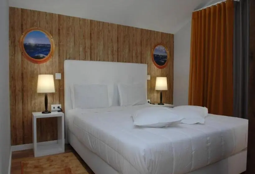 سوییت جونیور با بالکن, Marina Charming House