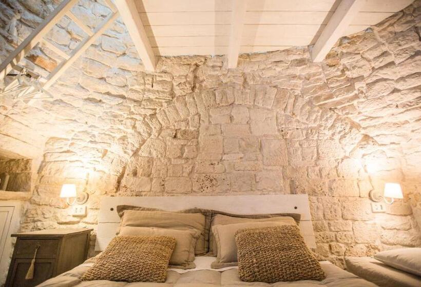 Люкс, Trulli Antichi Mestieri   Widespread Trulli In The Historic Center