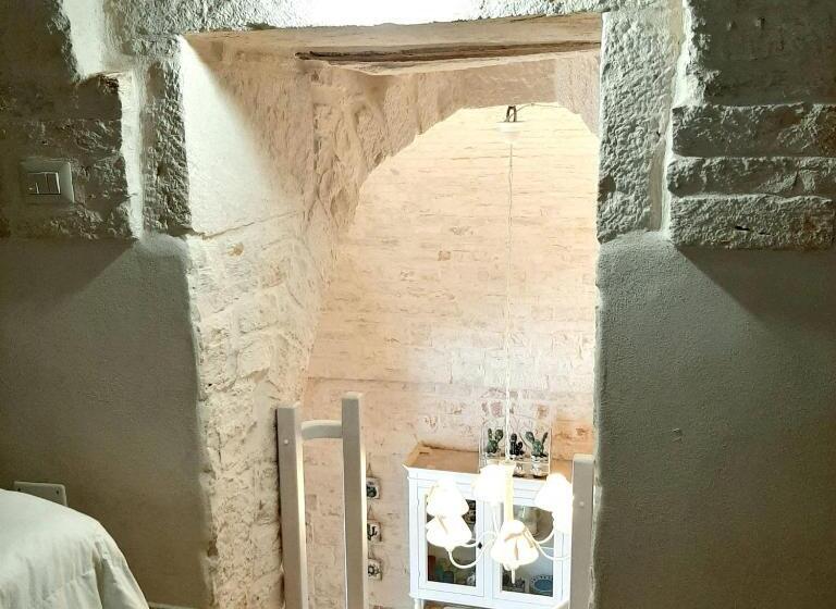 استودیوی لوکس, Trulli Antichi Mestieri   Widespread Trulli In The Historic Center