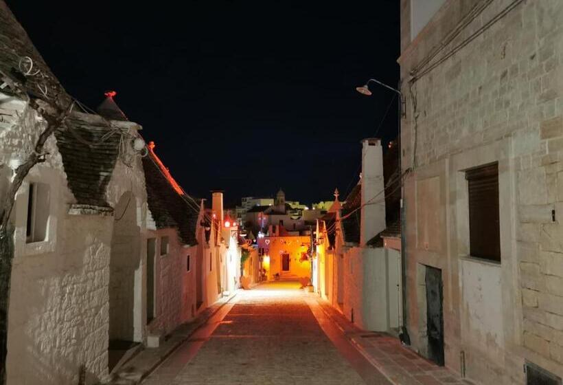 Номер Стандарт Трехместный, Trulli Antichi Mestieri   Widespread Trulli In The Historic Center