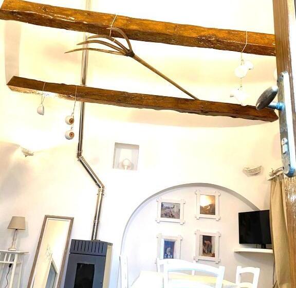 اتاق عادی, Trulli Antichi Mestieri   Widespread Trulli In The Historic Center