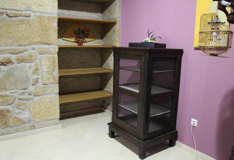 디럭스 룸, Alojamento Galerias Nascentes