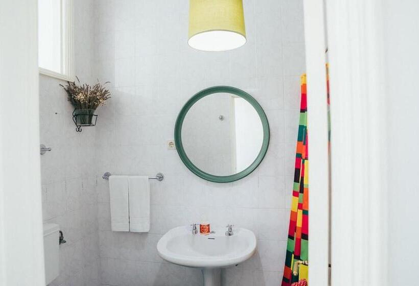 غرفة قياسية فردية, Dona Fina Guest House