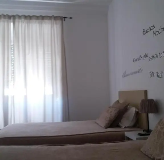 اتاق استاندارد با سرویس بهداشتی مشترک, Guest House Guerra Junqueiro