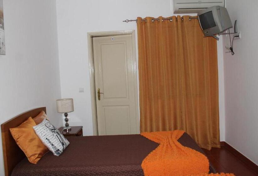 اتاق استاندارد با تراس, Hospedaria Os Condes