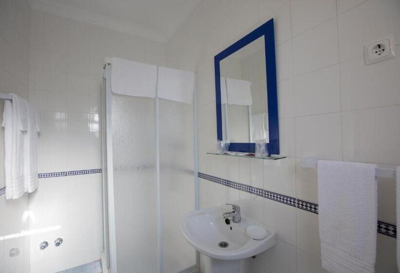 اتاق استاندارد با بالکن, Hospedaria Os Condes