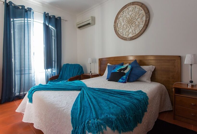 اتاق استاندارد با بالکن, Hospedaria Os Condes