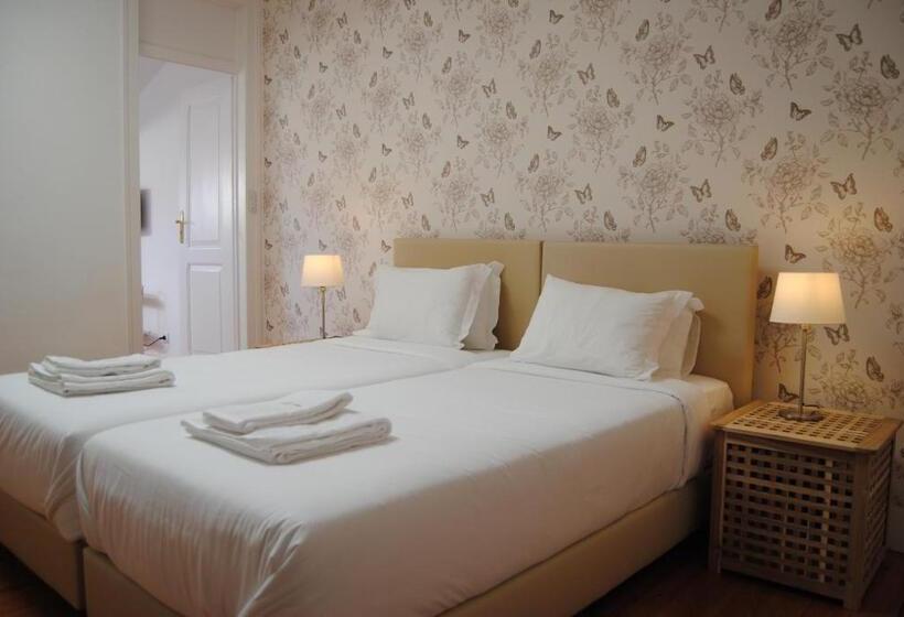 اتاق استاندارد سه تخته با سرویس بهداشتی مشترک, The Sky Lofts Lisbon   Guesthouse