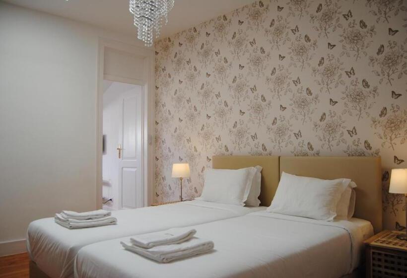 اتاق استاندارد سه تخته با سرویس بهداشتی مشترک, The Sky Lofts Lisbon   Guesthouse