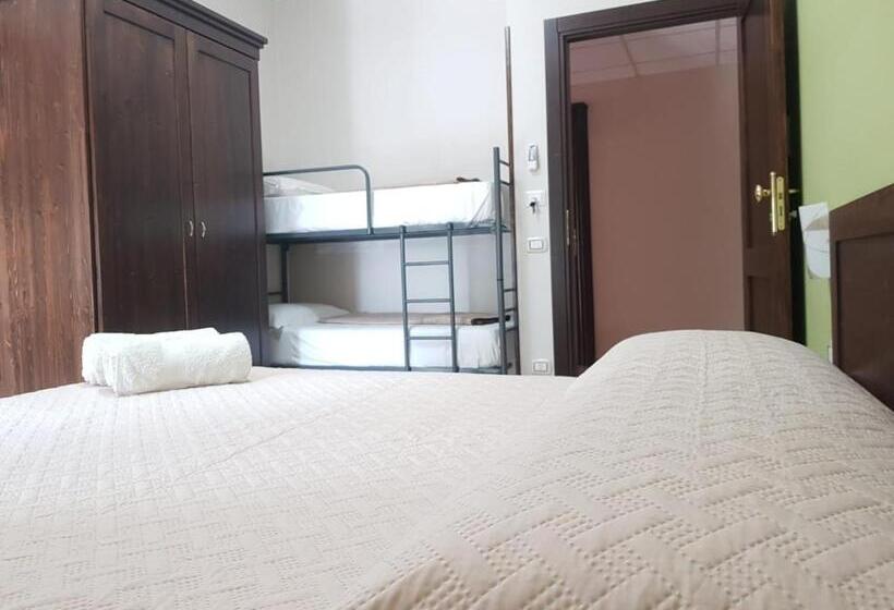 Семейный Номер Deluxe, Affittacamere Il Tuffatore