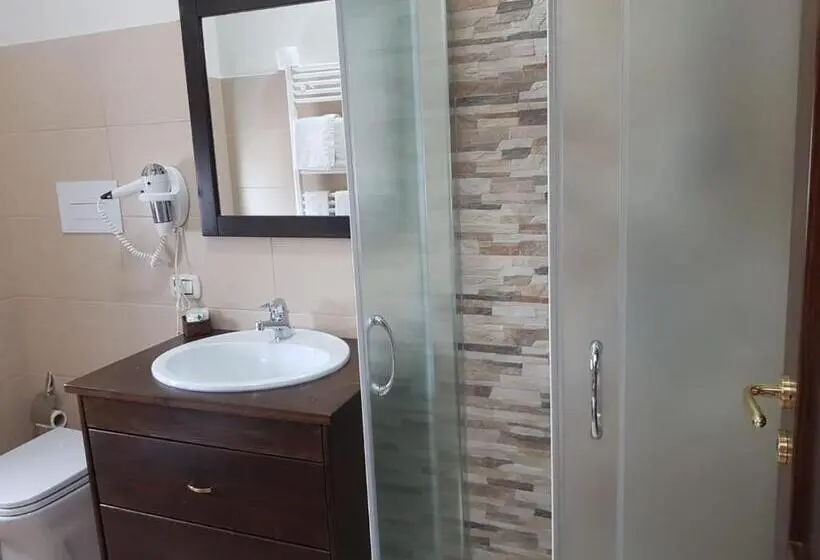 اتاق لوکس خانوادگی, Affittacamere Il Tuffatore