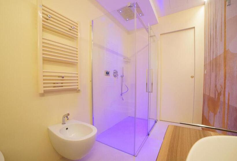 סוויטה עם נוף לעיר, Antica Torre Di Iuso