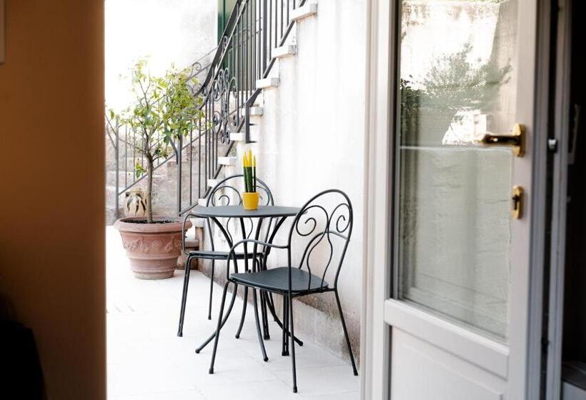 חדר סטנדרט נוף לגינה, Antica Torre Di Iuso