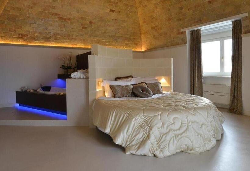 سوئیت با بالکن, Antica Torre Di Iuso
