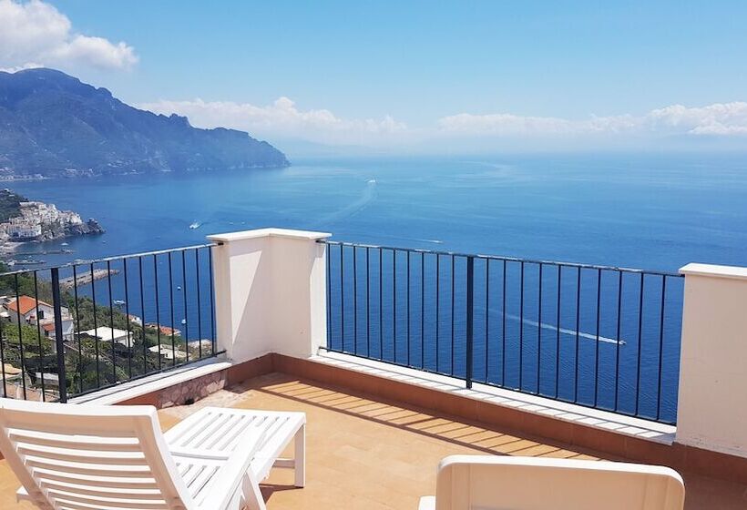 阁楼房, Amalfi Hills