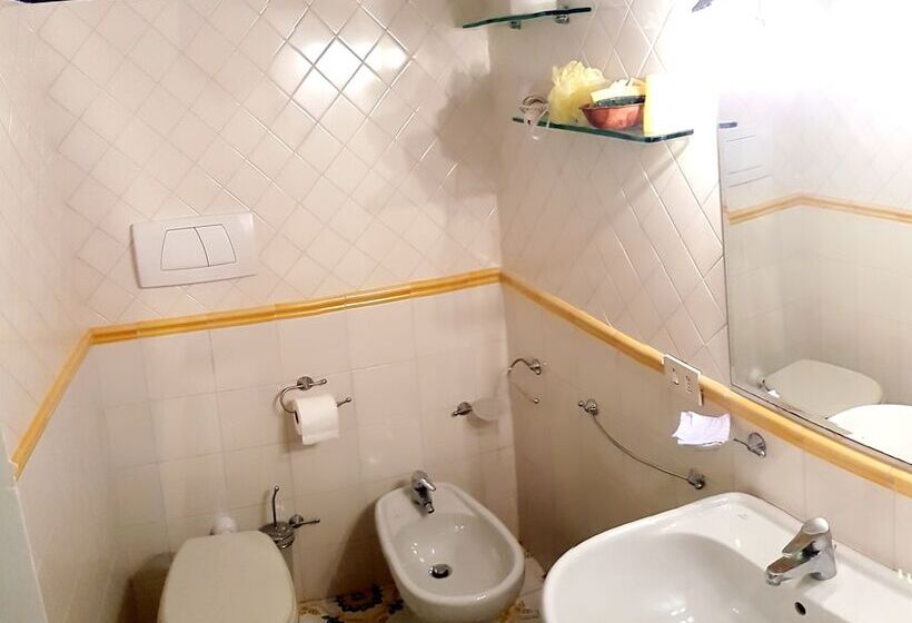 带1个卧室的经典公寓, Amalfi Hills
