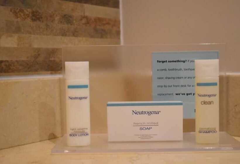 Номер Стандарт, Hampton Inn By Hilton Cucuta